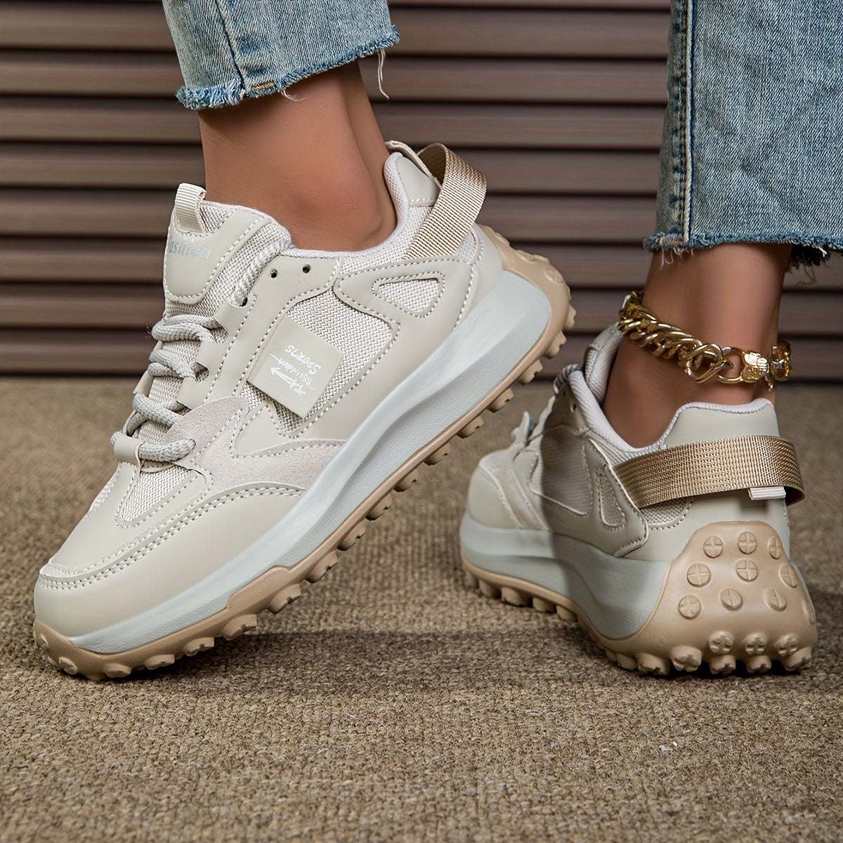 Women's Casual Low Top Lace Up Running Shoes Solid Color Fabric Sole All-Season