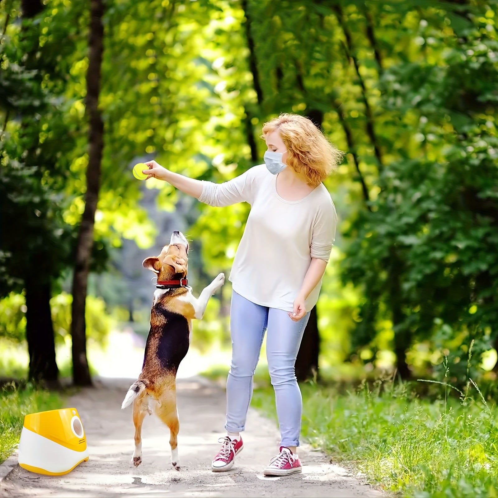 Ko‘k va oq avtomatik it o‘yinchoq uchirgichi, USB orqali qayta zaryadlanadigan tennis to‘pi uloqtiruvchi