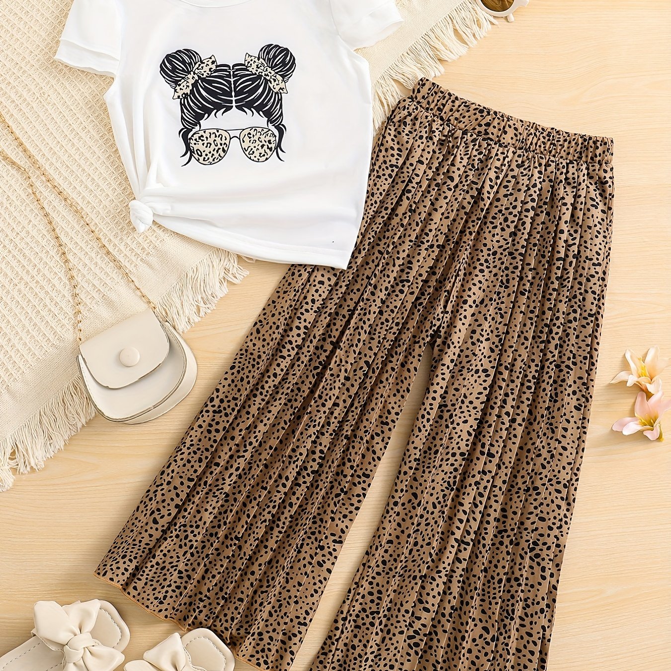 Conjunto de verano de 2 piezas para niñas, camiseta con estampado de dibujos animados y pantalones de lunares, conjunto casual
