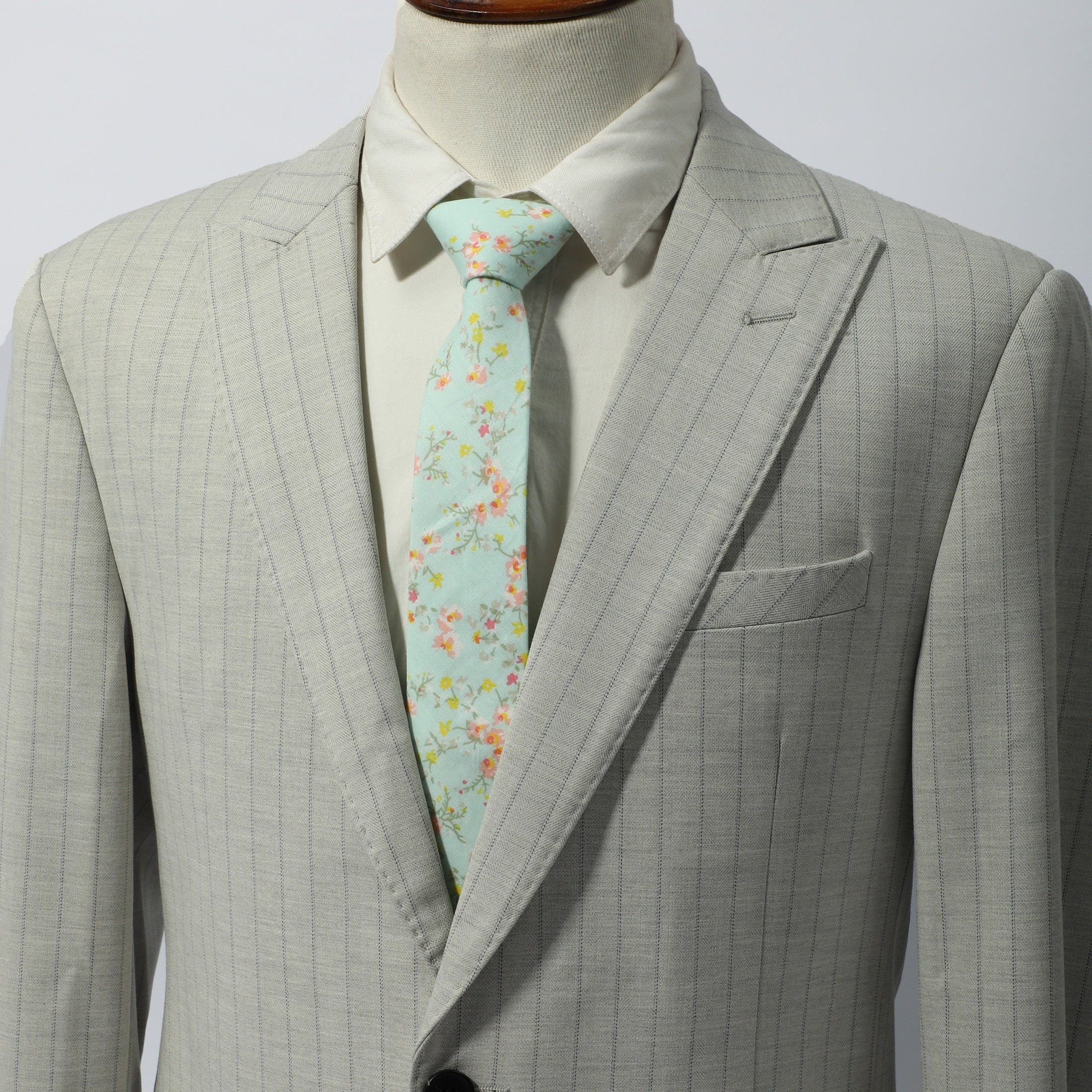 Men's Retro Floral Pattern Tie for Parties and Travel Gift Option