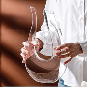 European-Style Crystal Wine Decanter with U-Shaped Harp for Home or Restaurant