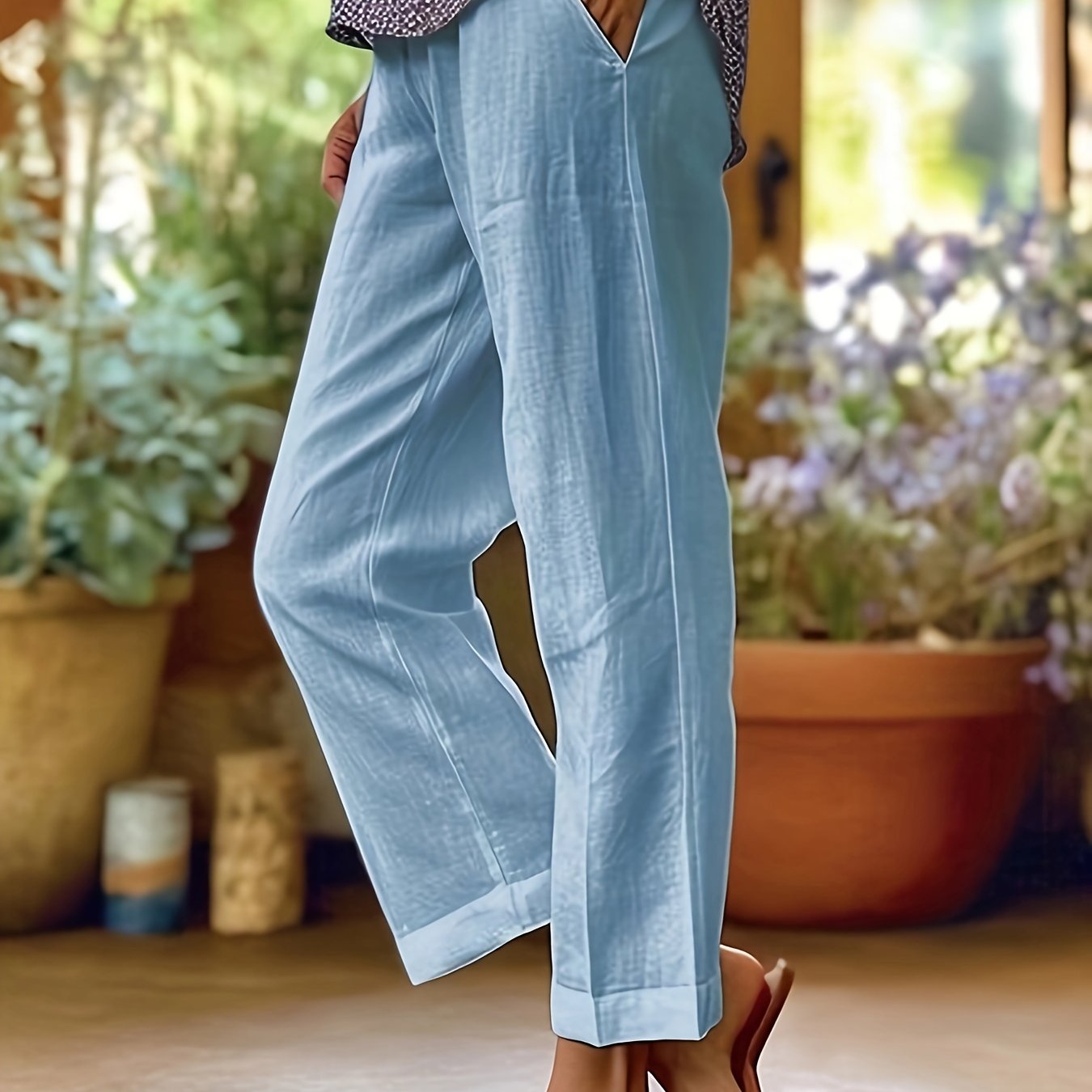 Plus Size Women's Elastic Waist Casual Pants with Pockets Solid Color