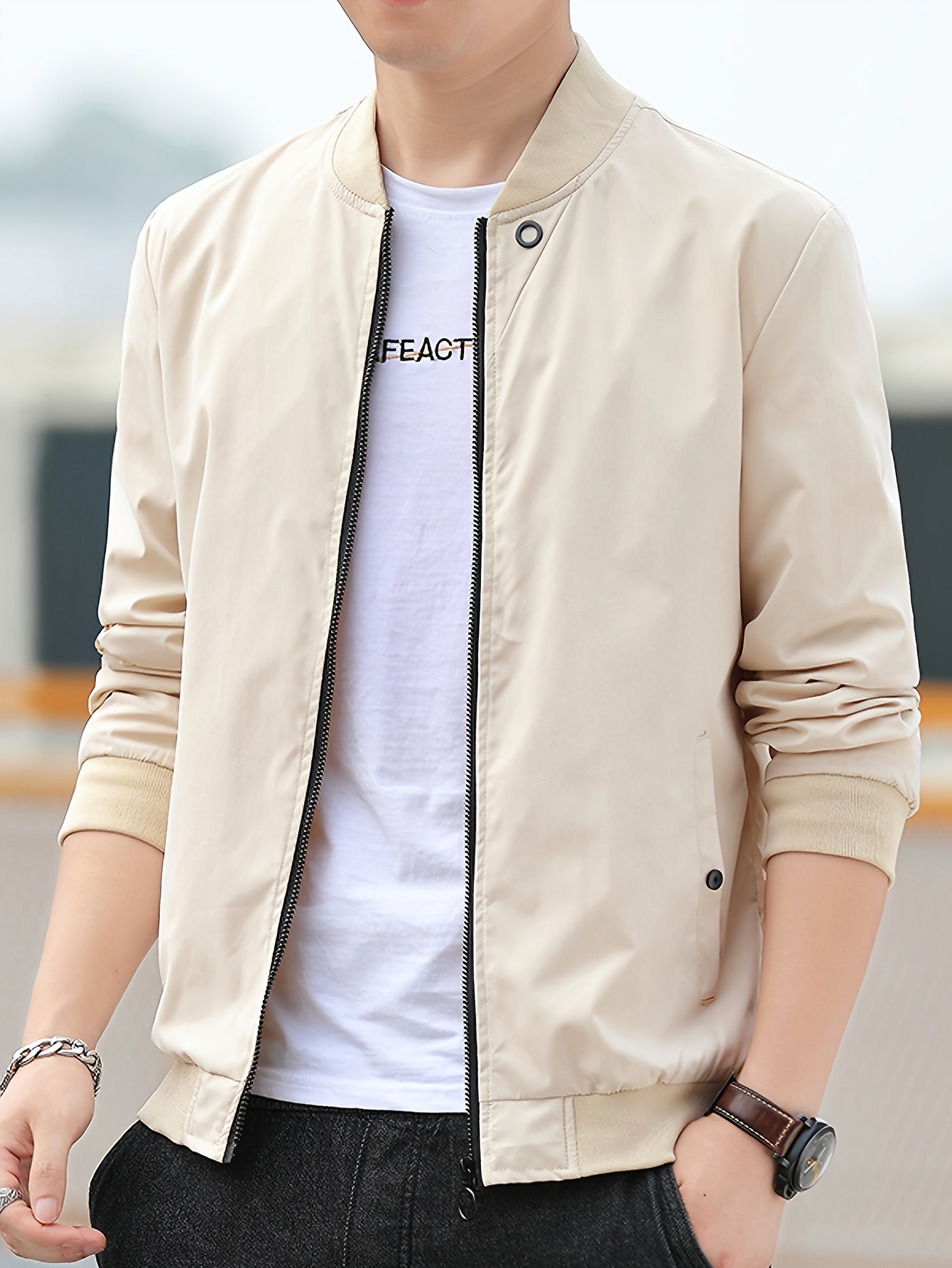 Men's Polyester Solid Band Collar Zip-up Jacket for Spring and Fall