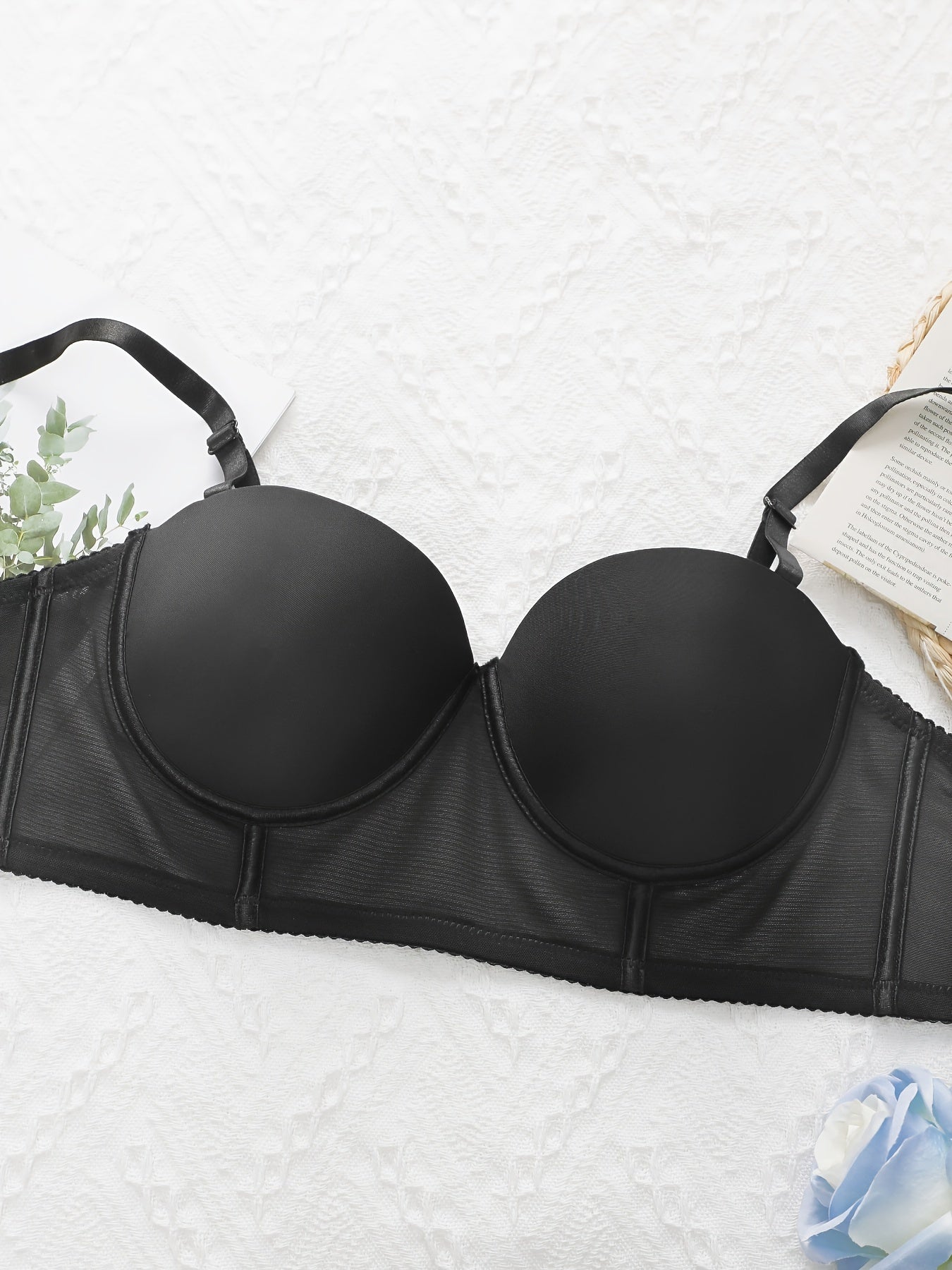 Black Lingerie Set with Underwire Push-Up Bra and High-Waisted Panties Nylon Elastane