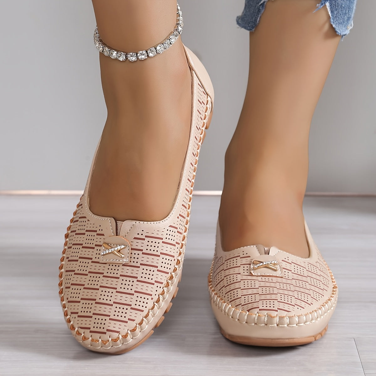 Women’s Slip-On Loafers Soft PU Flat Shoes Anti-Slip TPR Sole Comfortable