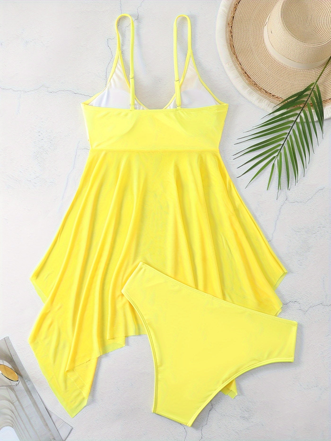 Mesh to'quvli, qattiq rangli, cho'zilgan bo'yin va spaghetti kamarli bikini to'plami, Sevishganlar kuni uchun, plyaj yoki basseyn uchun mukammal.