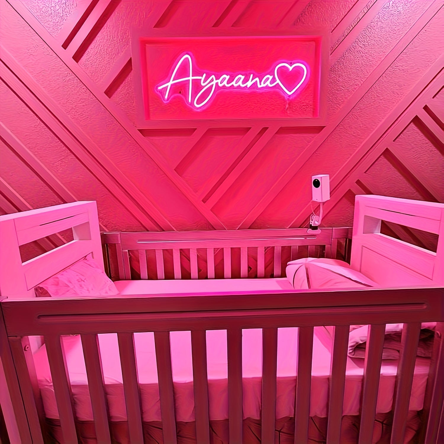 Personalized Heart Neon Sign with Customizable Letters USB Powered LED Decor for Room or Gift