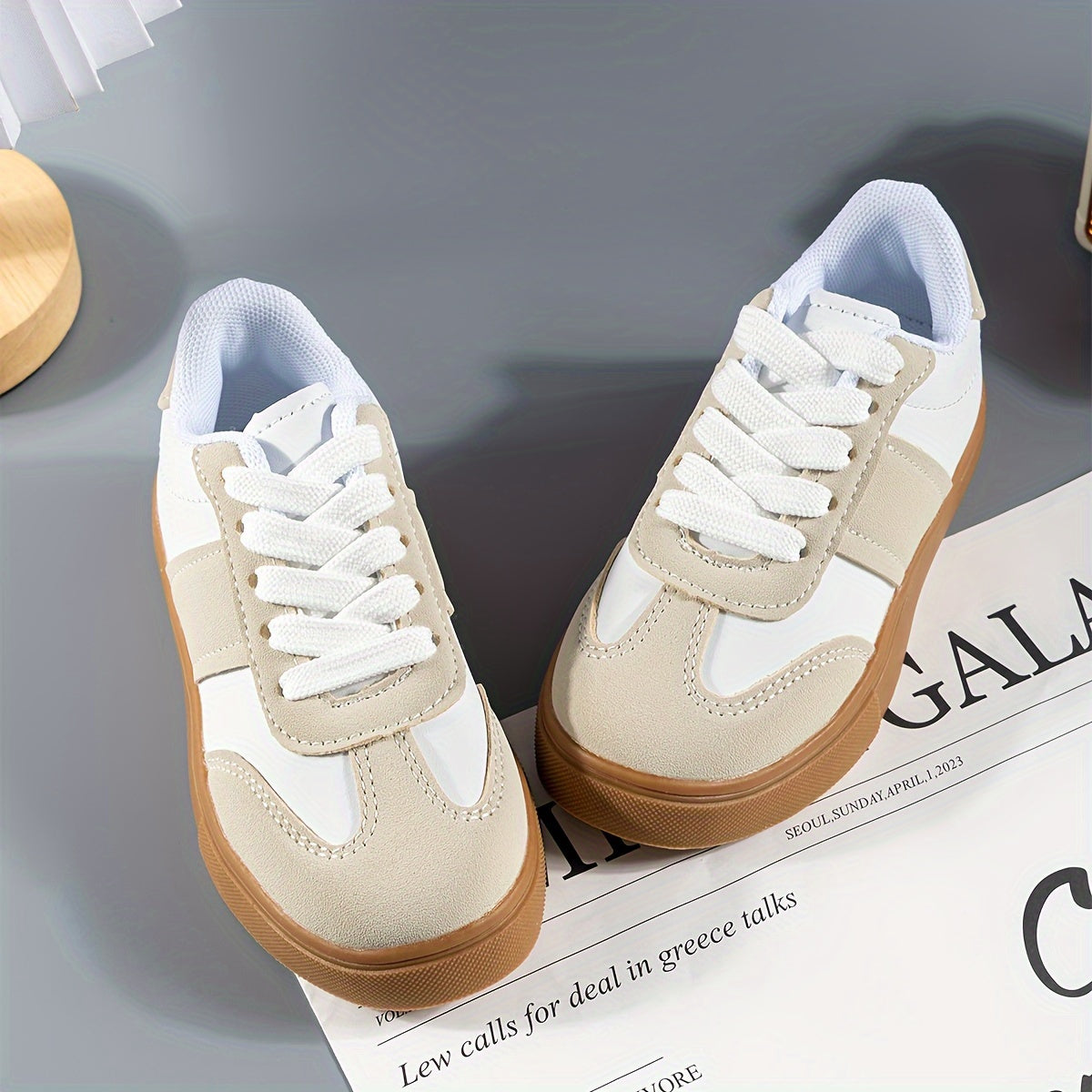 Kids Boys Girls Casual Low Top Lace-Up Sneakers with Stripes and Round Toe