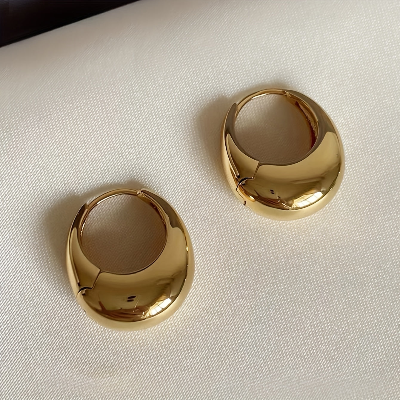 Copper Geometric Hoop Earrings for Women Vintage Elegant Daily Wear All Seasons