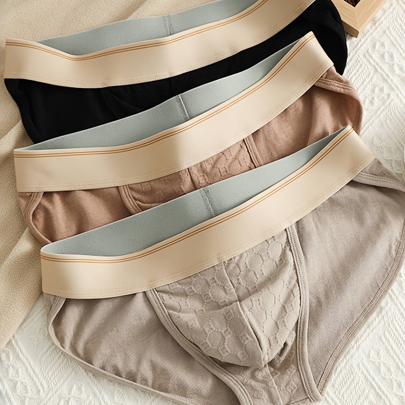 3 ta erkaklar uchun hashamatli paxta ichki kiyim, yuqori oyoq va cho'ziluvchan, qulay dizayn, sport va kundalik kiyim uchun mos.