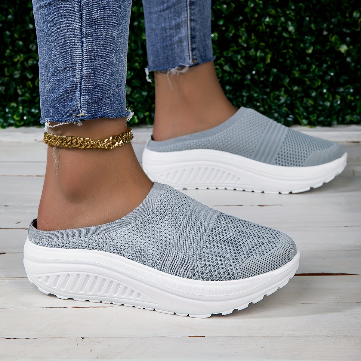 Ayollar uchun nafas oluvchi mato slip-on shlyapki, kundalik va barcha mavsum uchun poyabzal