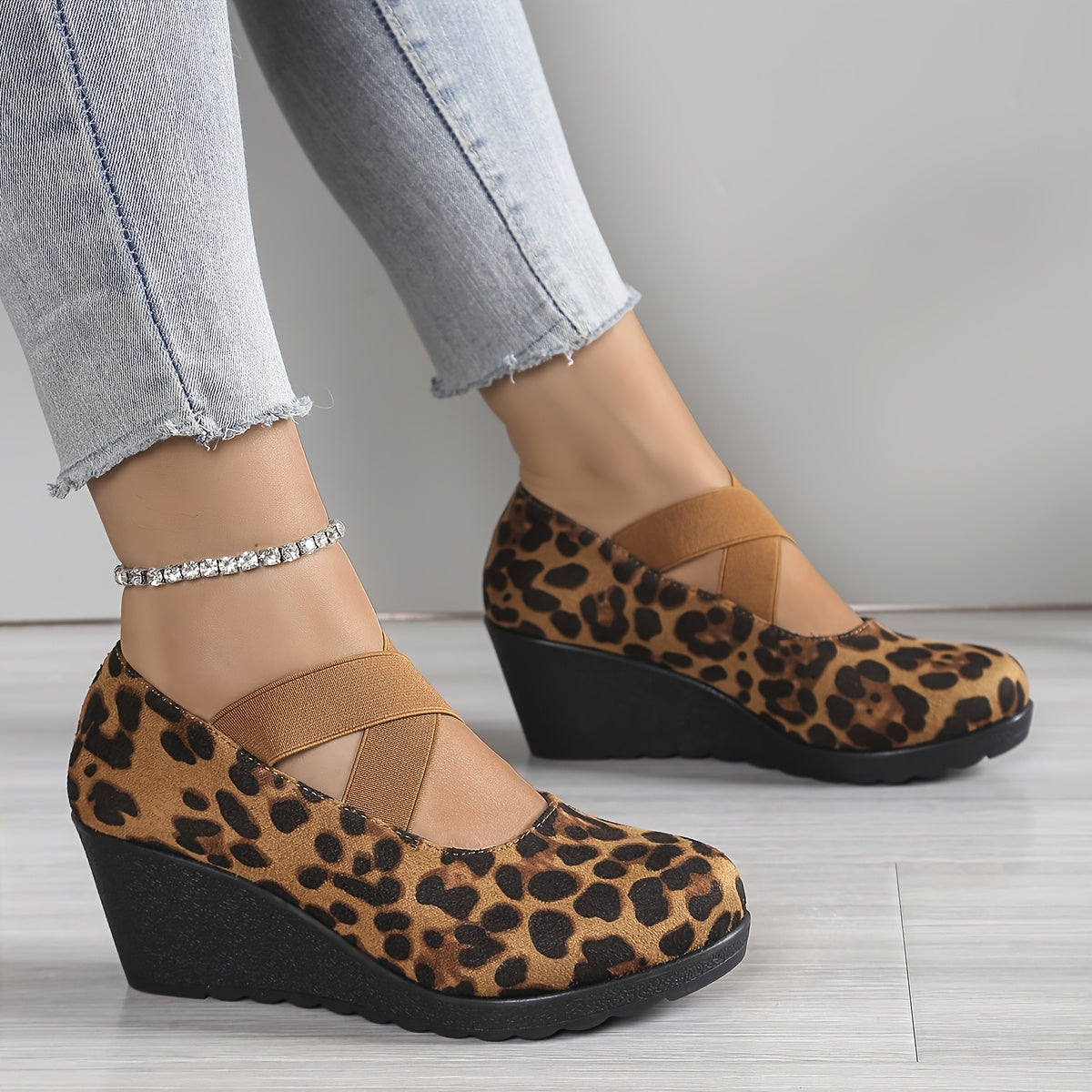 Women Slip-On Wedge Shoes Black Breathable Fabric All-Season Comfort