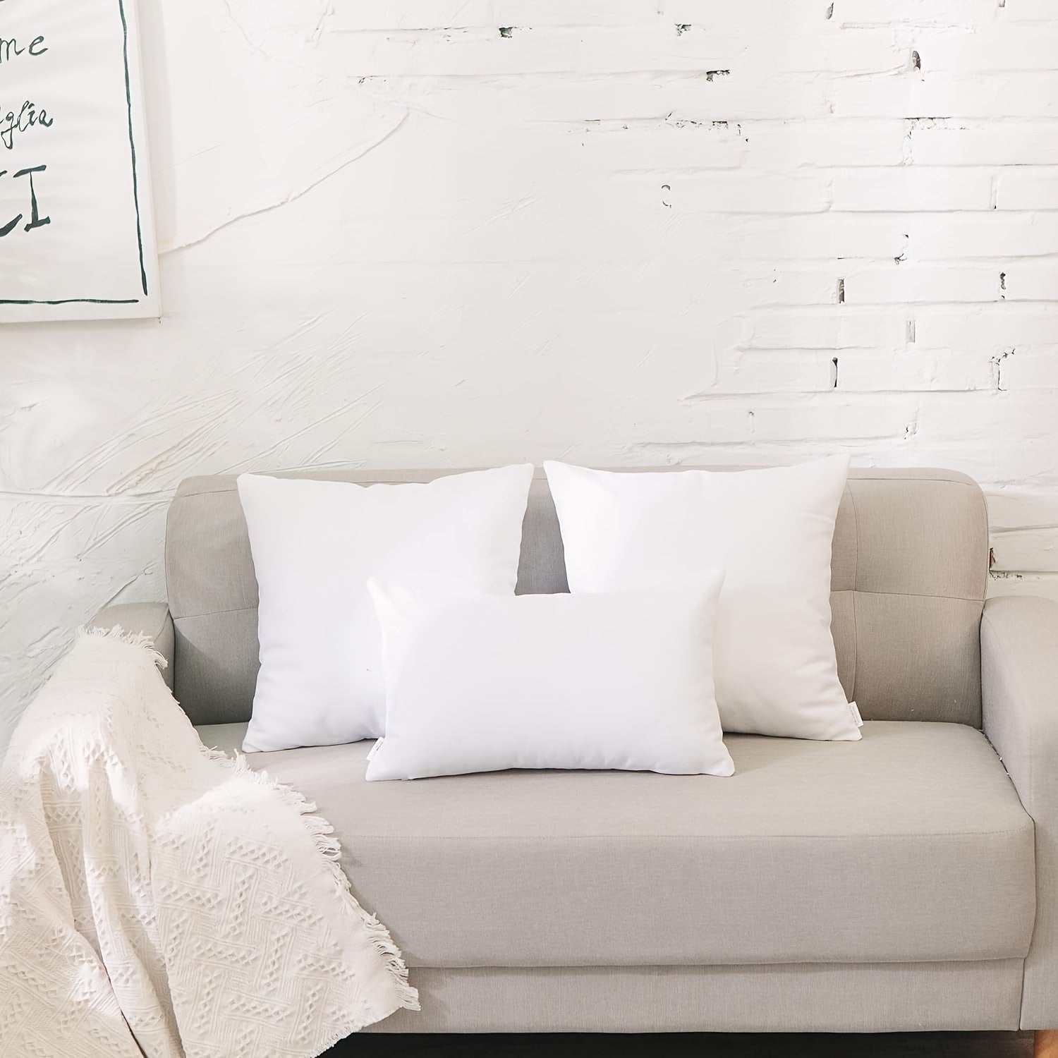 White Polyester Throw Pillow Covers 45.72 cm Square Zipper Closure Set of 2