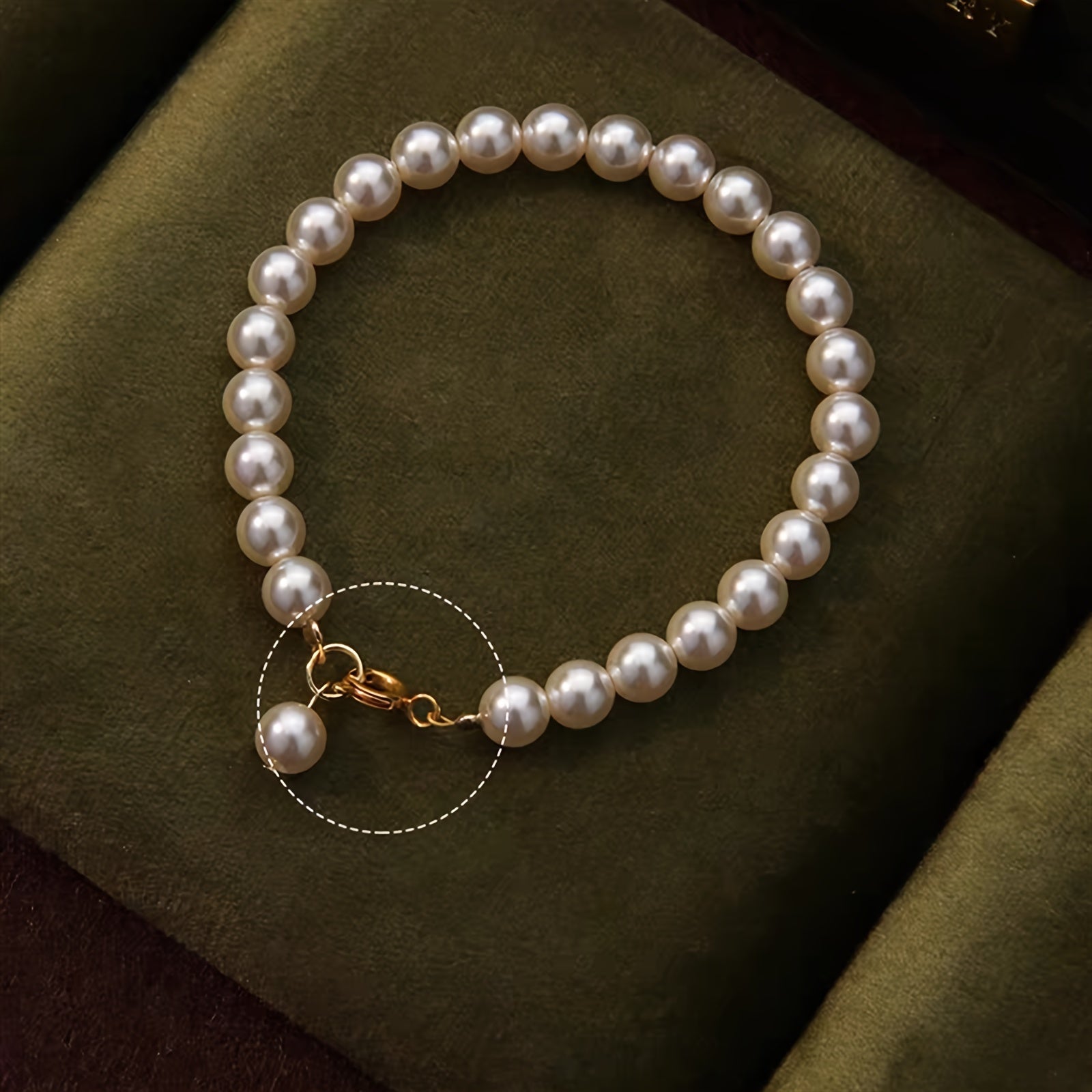 Women’s Freshwater Pearl Bracelet Set Elegant Jewelry for Everyday or Special Occasions