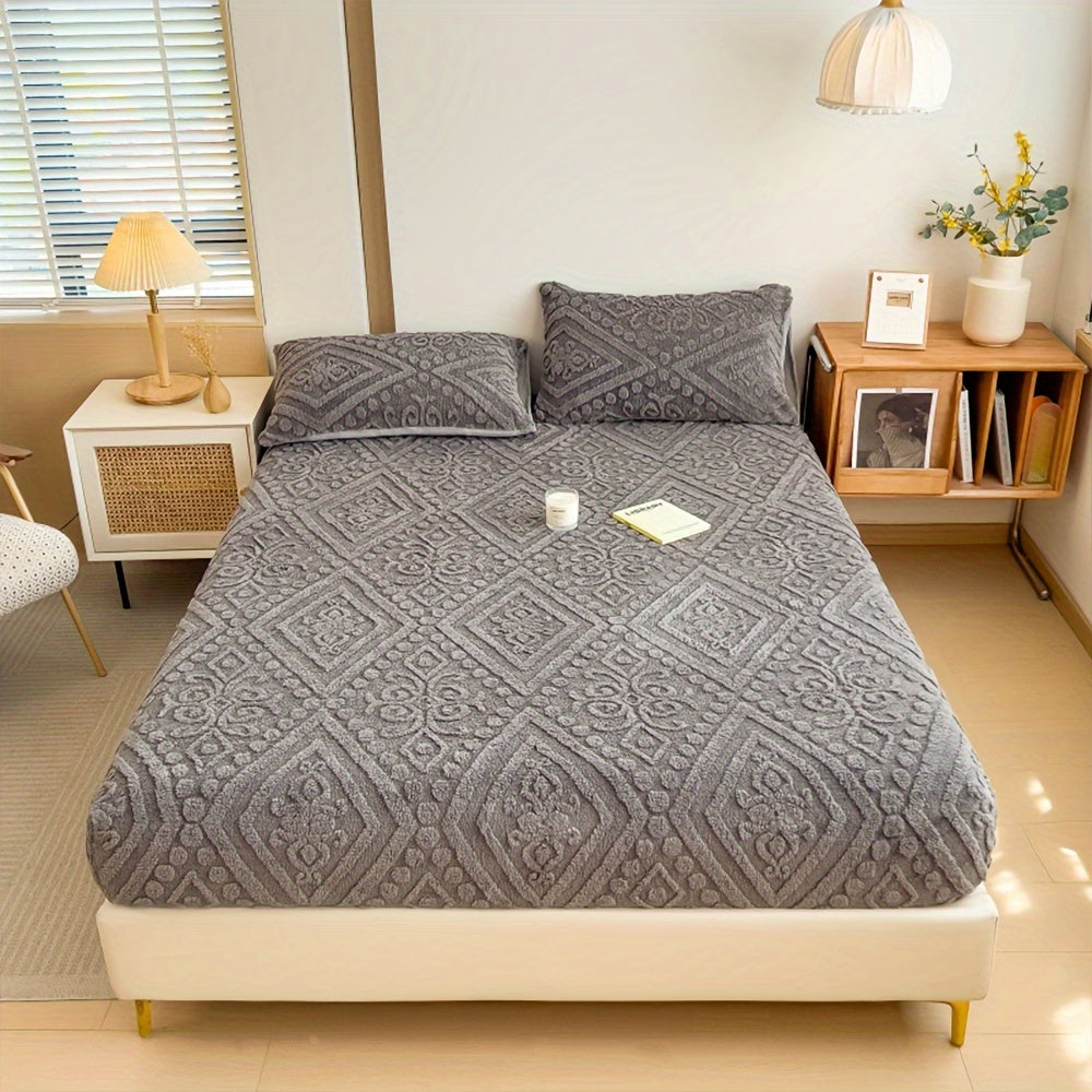 Yeldreams kosmik mavzudagi emboslangan taffeta yotoq to'plami 1 ta moslashtirilgan varaq va 2 ta yostiq qopqog'idan iborat bo'lib, 100% polyesterdan tayyorlangan. Bu barcha mavsumlar uchun iliqlik, yumshoq, teriga do'st, rang o'zgarishiga chidamli va