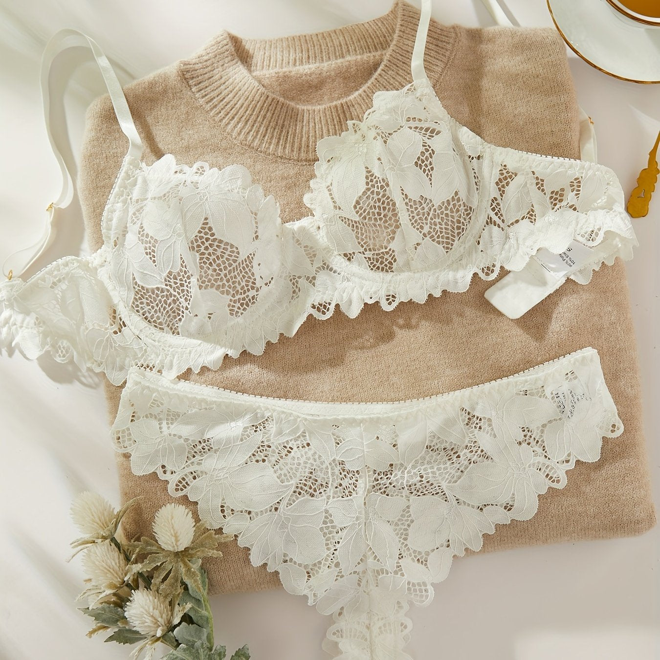 Women's Floral Lace Lingerie Set with Unlined Bra and Panties