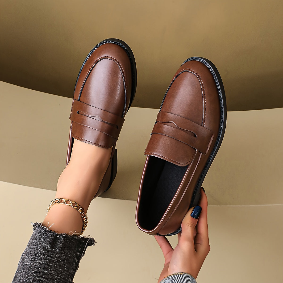 Women's Brown Faux Leather Loafers Casual Slip-On Non-Slip Rubber Sole All-Season