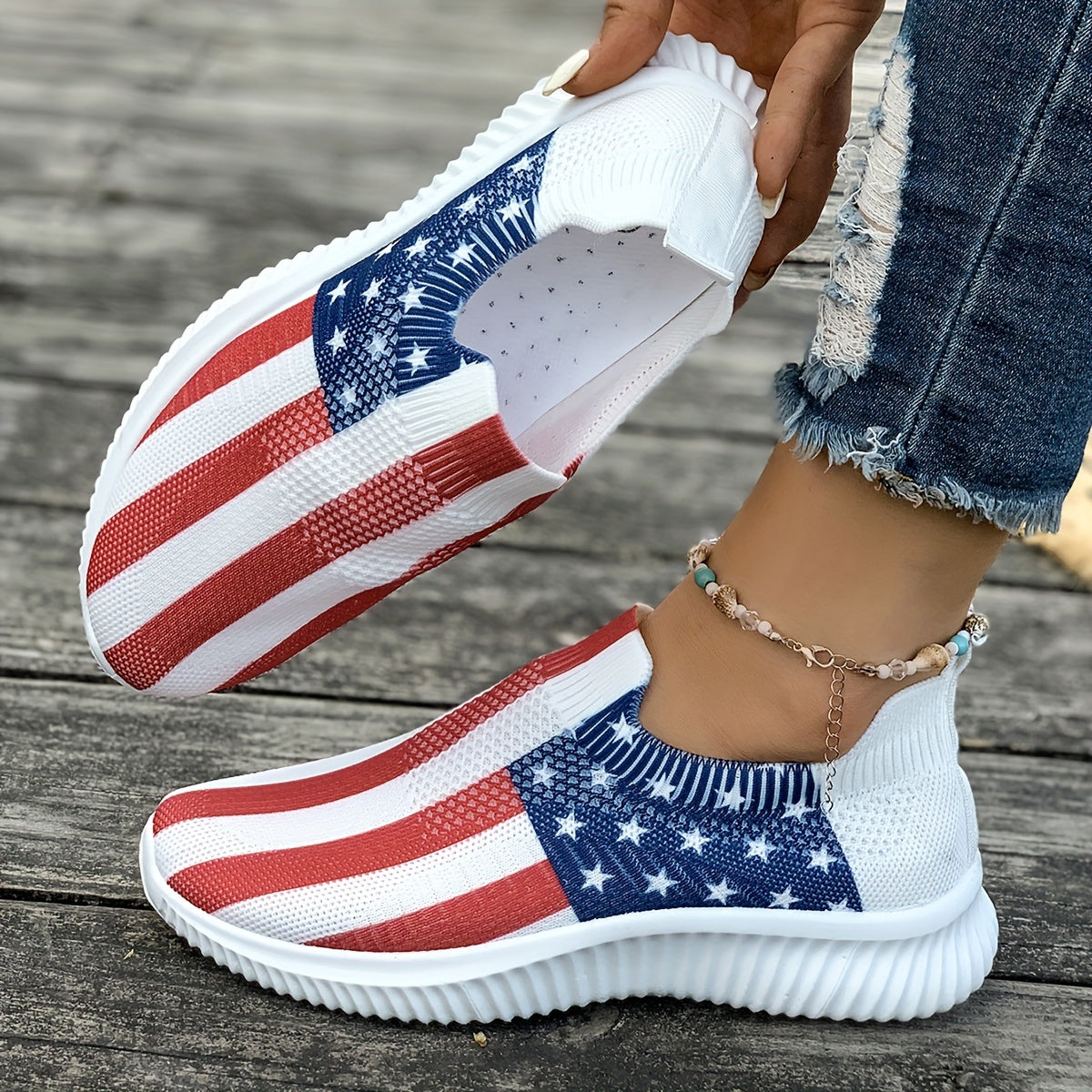 Women's Athletic Flat Bottom Sports Shoes for Running and Fitness