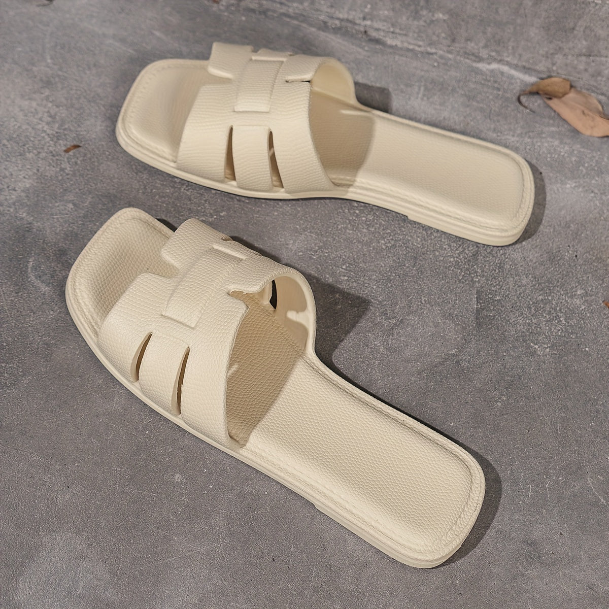 Women's EVA Flat Slip-On Sandals Lightweight Breathable Beach Bathroom