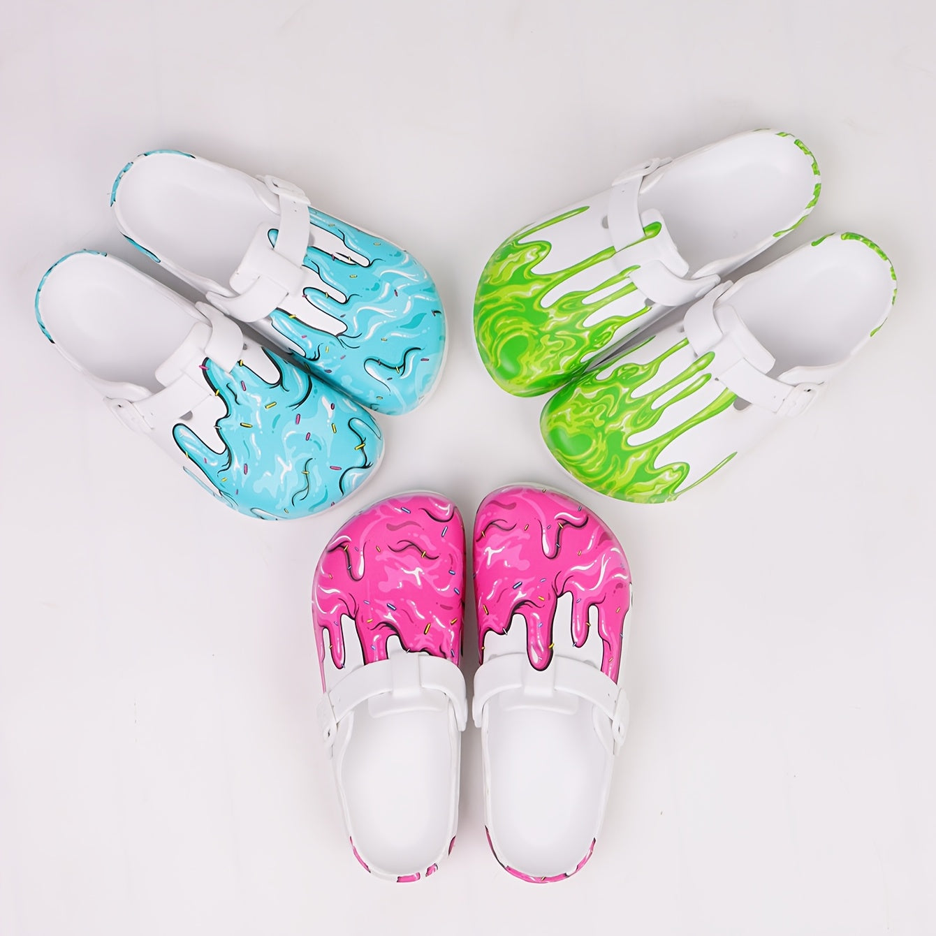 Women's Tie-Dye Graffiti Print Clogs Breathable Non-Slip EVA Sandals