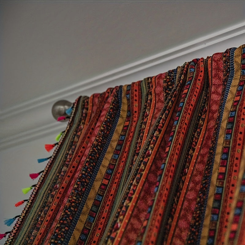 Cortina de estilo bohemio de granja con rayas rojas y borlas para dormitorio, sala de estar y decoración del hogar