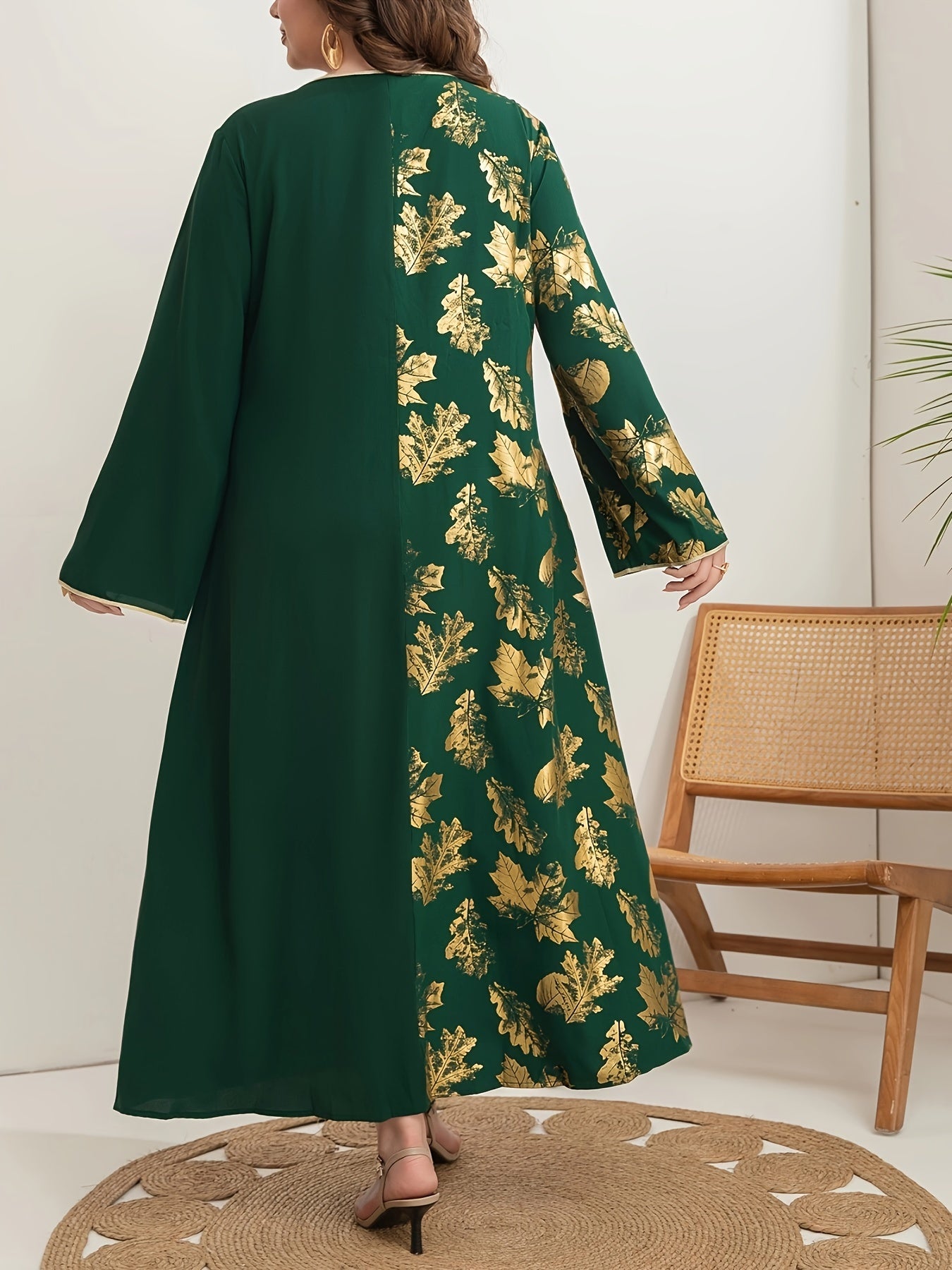 Ayollar uchun V-shaklli bo’yinli tunika kiyimi Polyester, barcha mavsumlar uchun to‘qilgan, biroz cho‘ziladigan