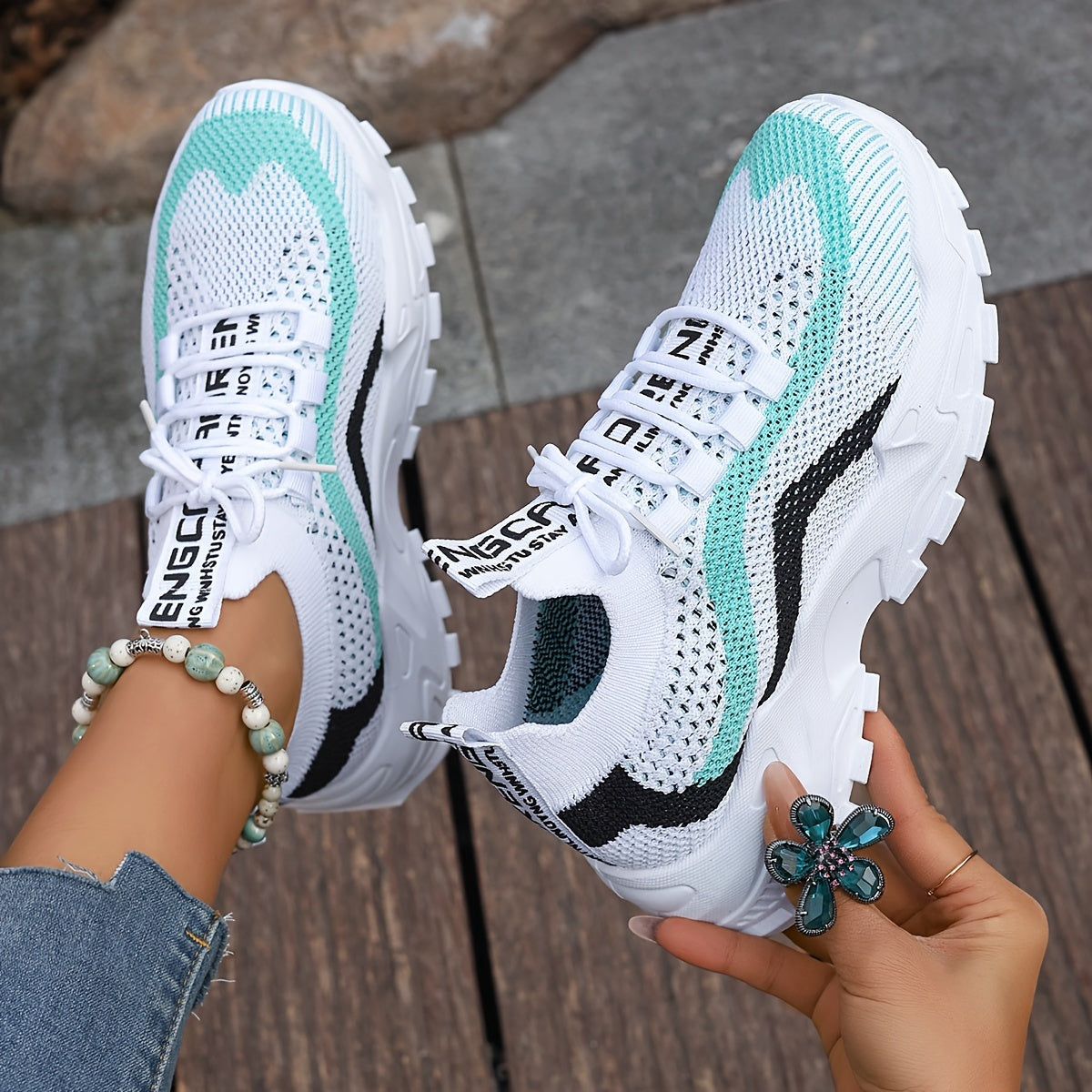 Women's Mesh Platform Sneakers Casual Low Top Tennis Shoes Plus Size