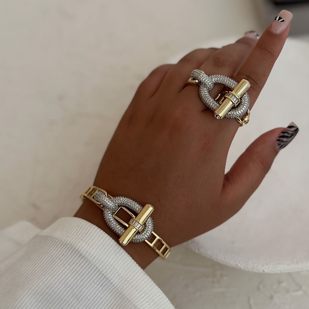 Women's Vintage Style Bangle Stainless Steel with Cubic Zirconia Gold Plated