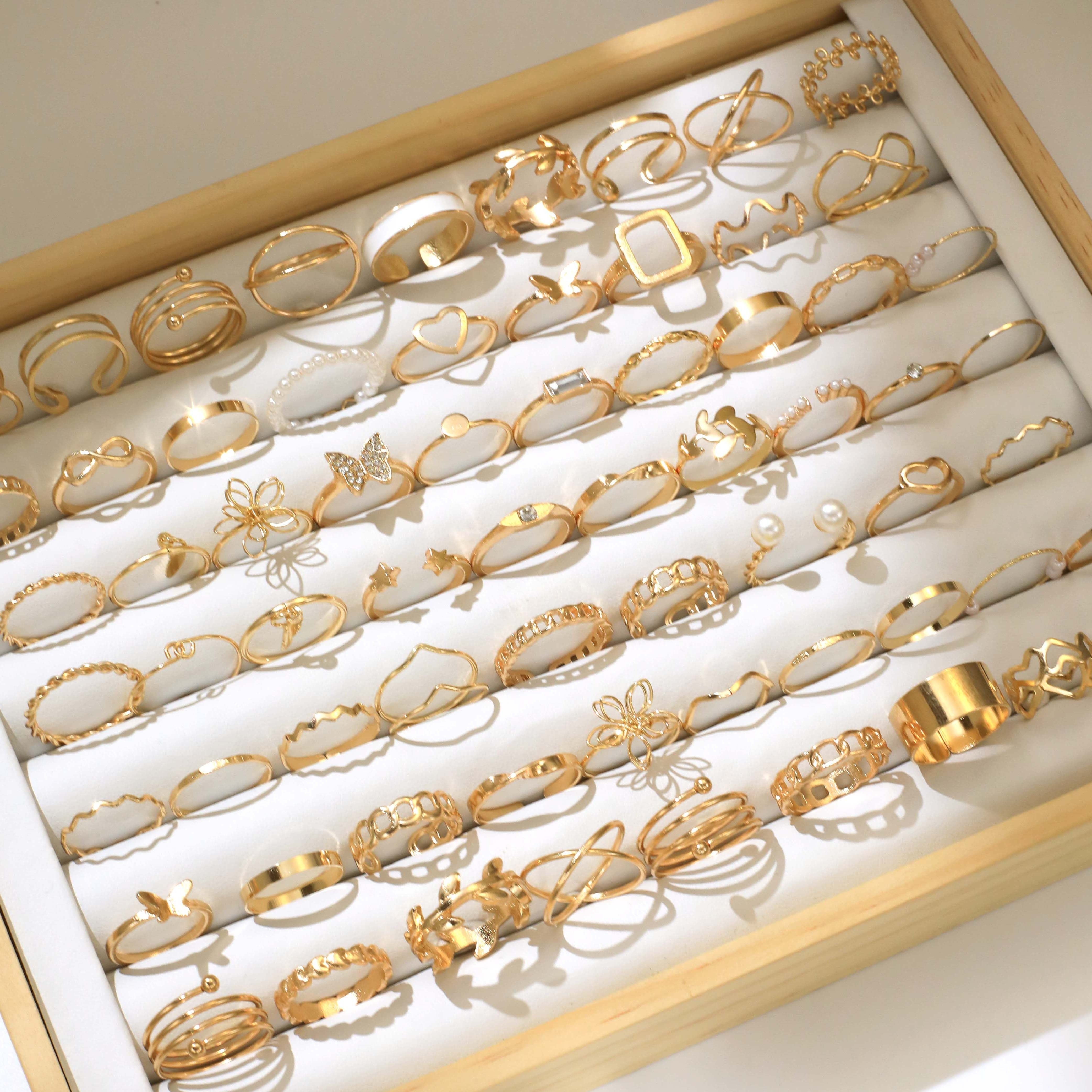 Vintage Elegant 66-dona Ikki Rangli Moda Halqa To'plami Imitatsion Marvaridlar va Geometrik Kesim Dizayni bilan Ayollar va Qizlar uchun - Har kuni va Bayramlarda Kiymak Uchun Mukammal 14-fevral Sovg'asi, Har Mavsumda