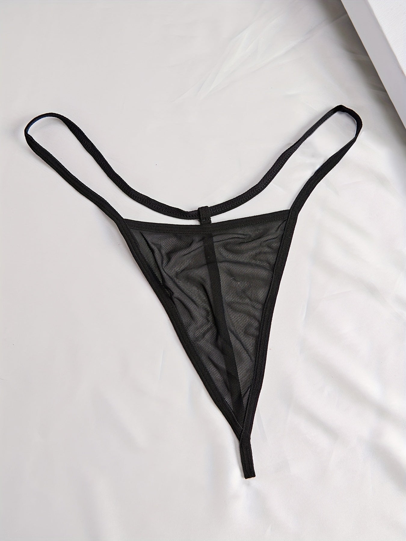 Conjunto de lencería negra para mujer con vestido de malla fruncida y tanga