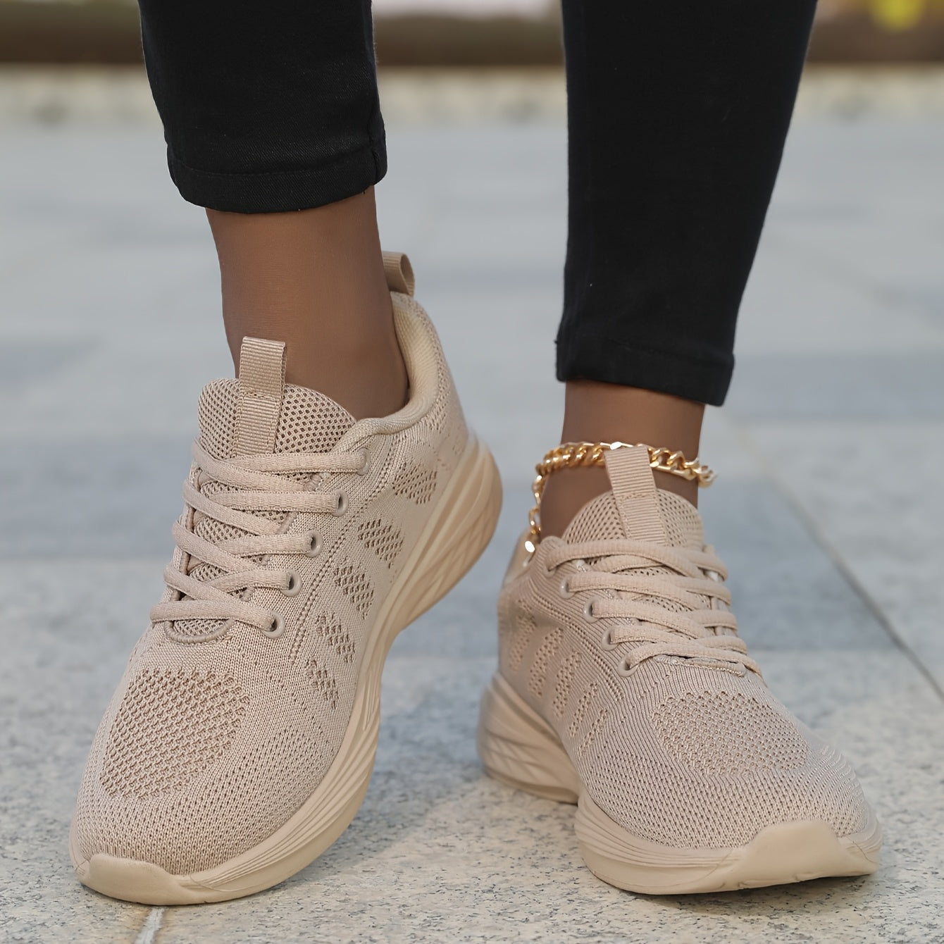 Women's Breathable Running Shoes All-Season Beige Lace-Up Sneakers