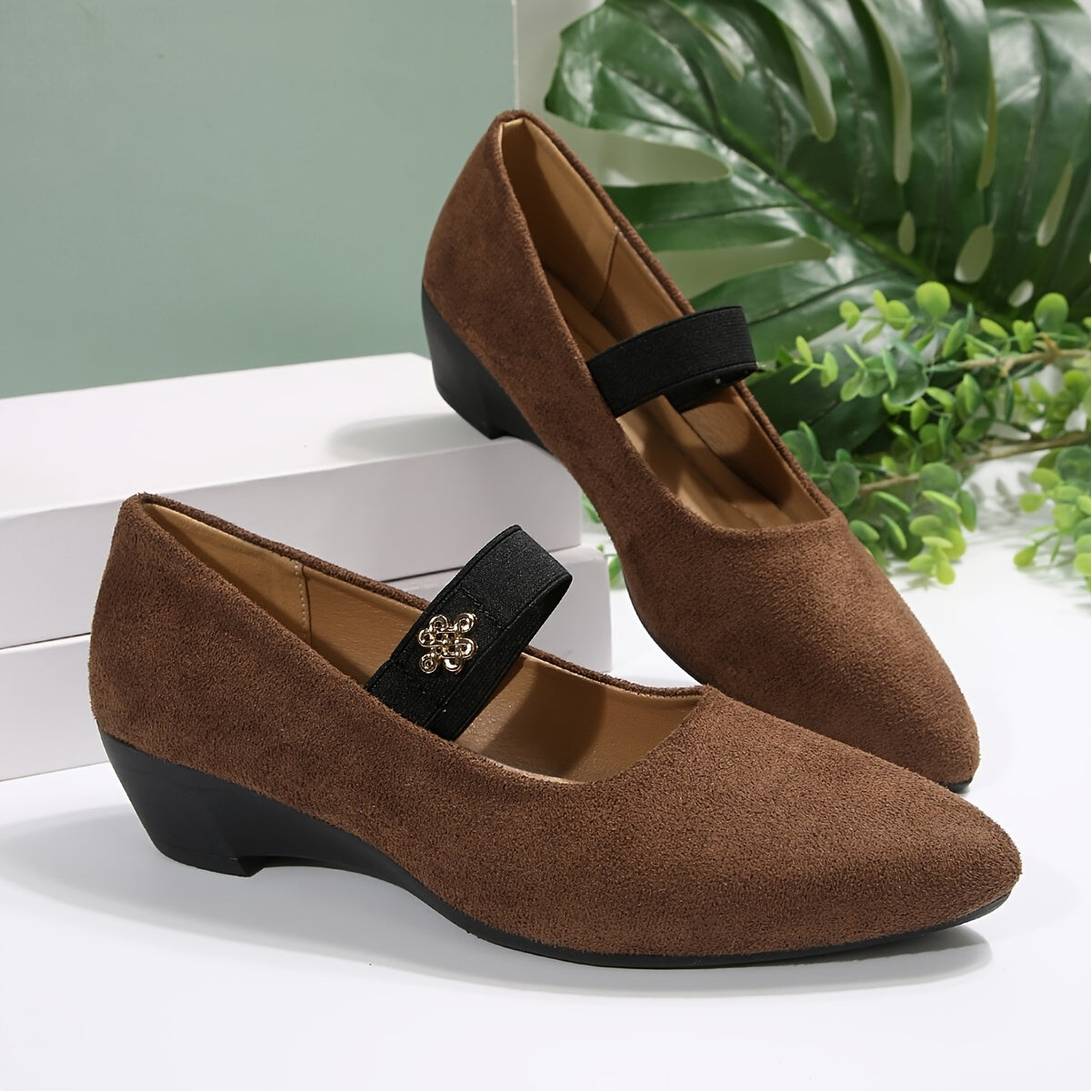 Women's Pointed-Toe Wedge Pumps With Elastic Strap Brown Breathable Fabric