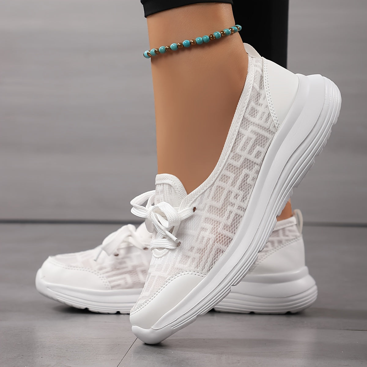 Women's Mesh Slip-On Sneakers Breathable Lightweight Flat Shoes 35-42