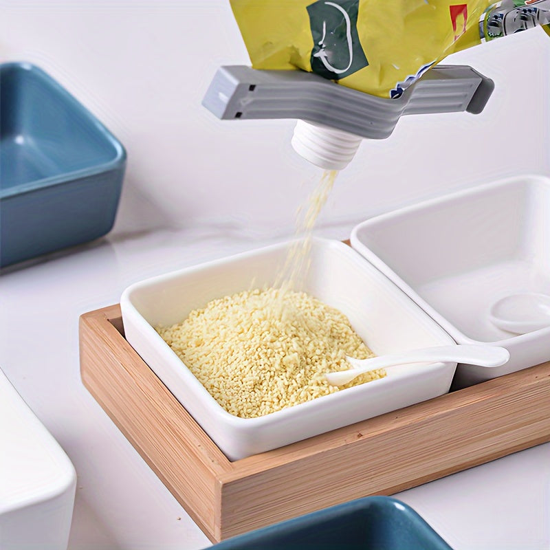 3-Pack Plastic Kitchen Storage Clips with Pour Spout for Food Sealing