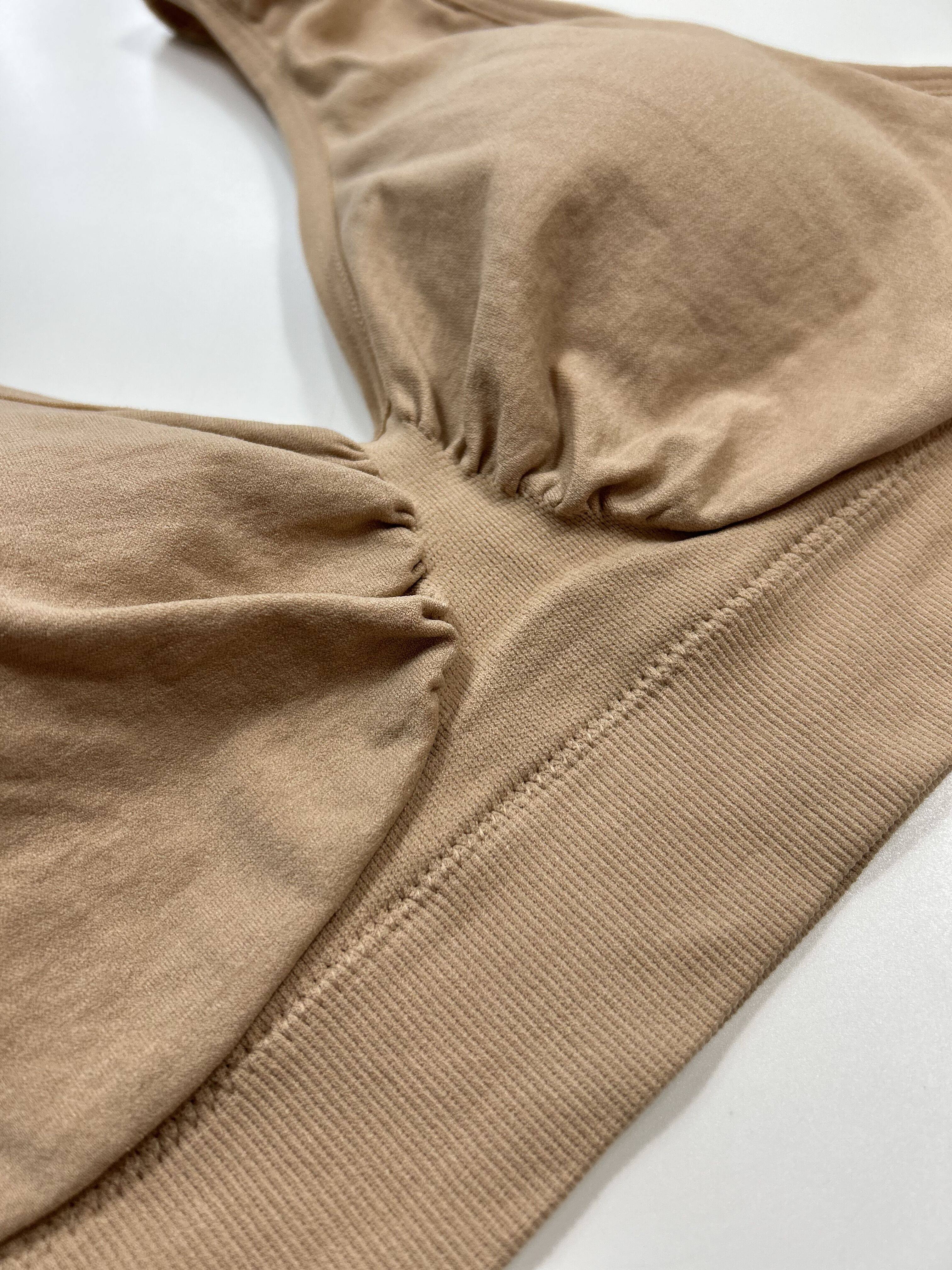 Women's Plus Size Seamless Sports Bra with Removable Pads for Yoga Running