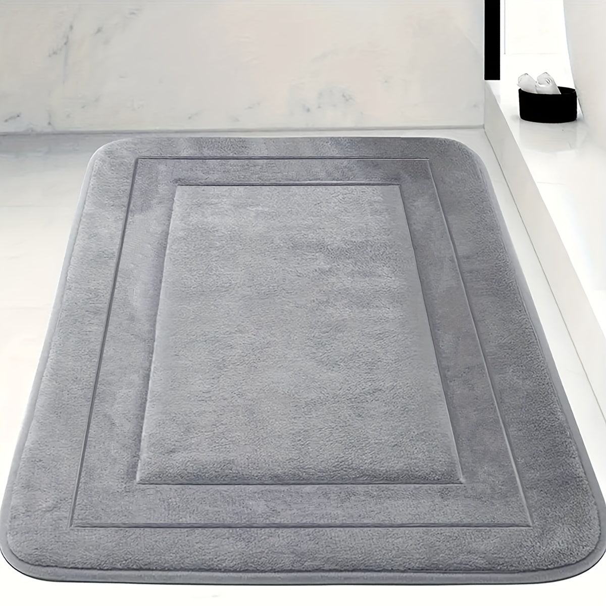 Absorbent Non-Slip Bathroom Floor Mat with Memory Foam PVC Bottom for Bathroom and Bedroom Use