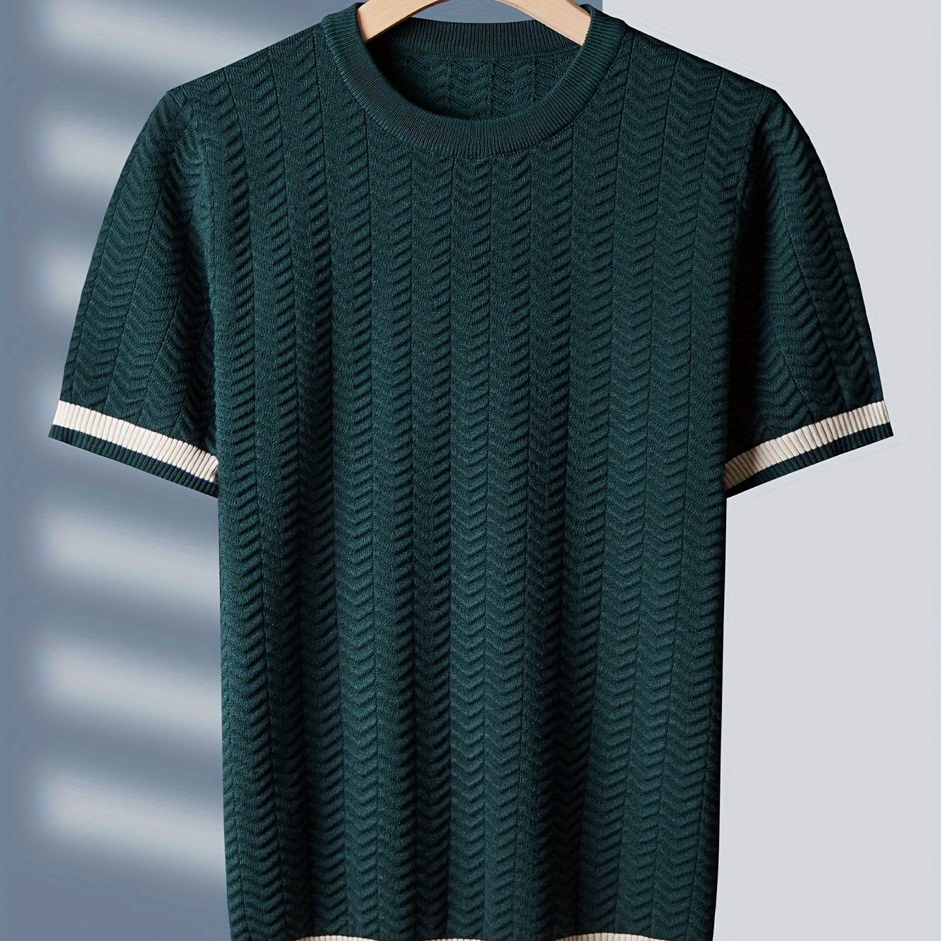 Men's Striped Knitted Short Sleeve Crew Neck Sweater for Fall Winter Street Style