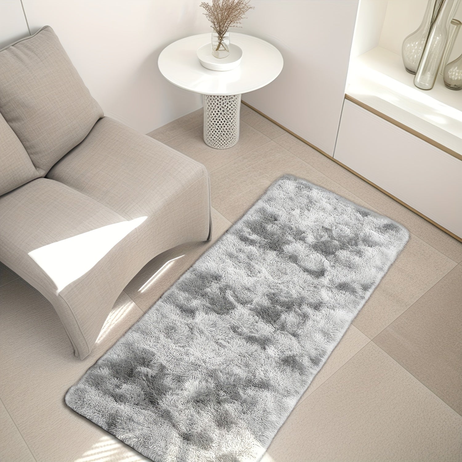 Plush Faux Fur Area Rug - Luxuriyali yumshoq, sirpanmaydigan, uzoq muddatli va tozalash oson - Uyingizdagi har qanday xona uchun mukammal, tanlash uchun turli ranglar mavjud.