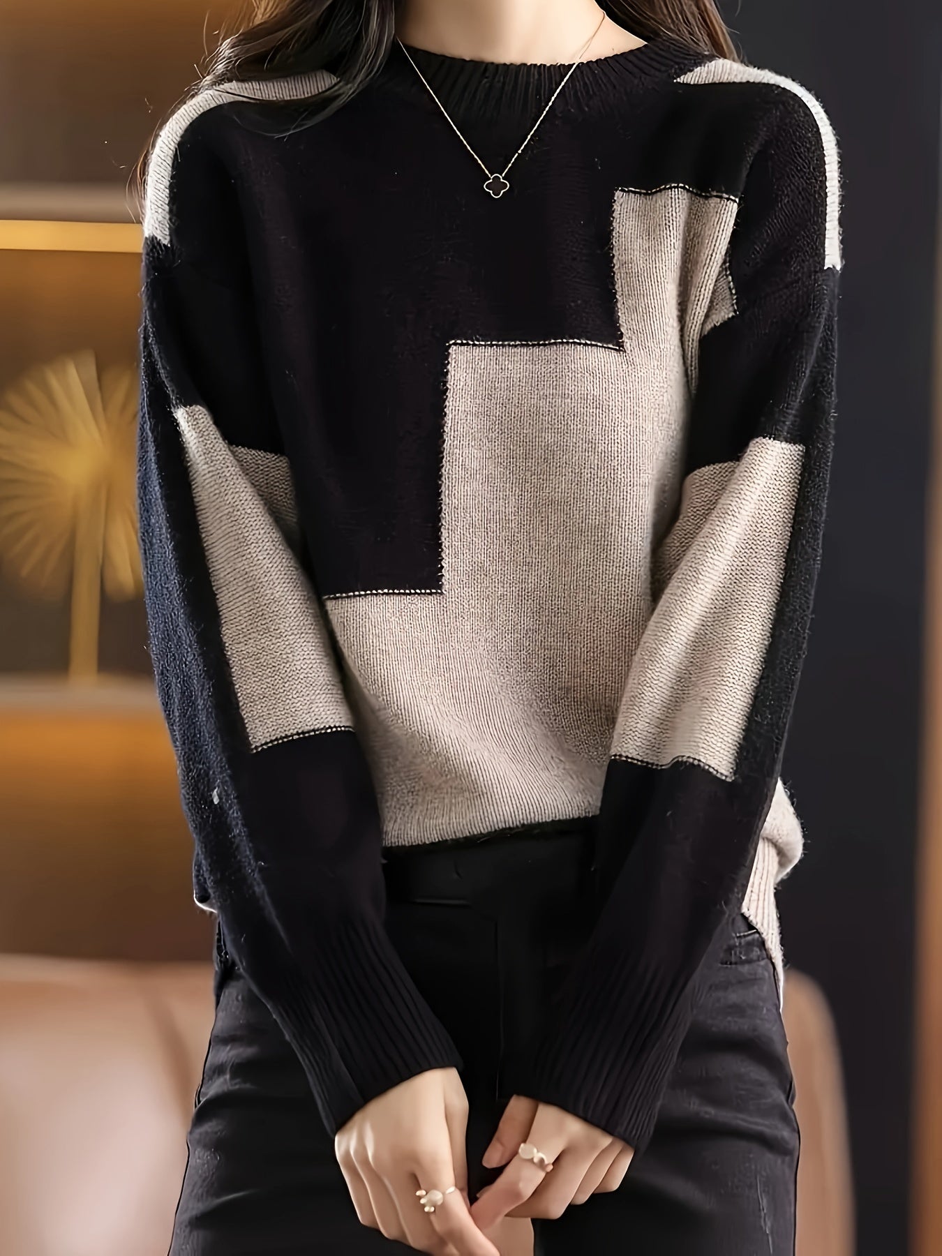 Women's Color-Blocked Crew Neck Sweater Knit Pullover for Autumn Winter