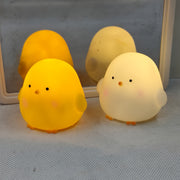 Minimalist Chicken LED Tabletop Lamp Battery-Powered Night Light for Bedroom Office