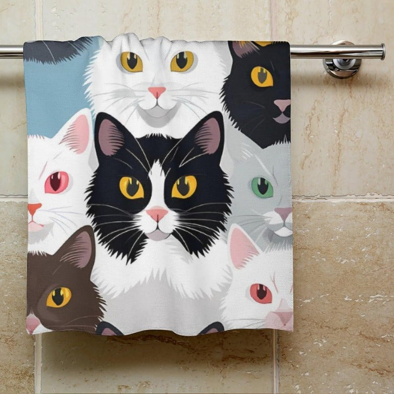 Cat-Themed Soft Bath Towel Quick Dry Lightweight Machine Washable 45x66 cm