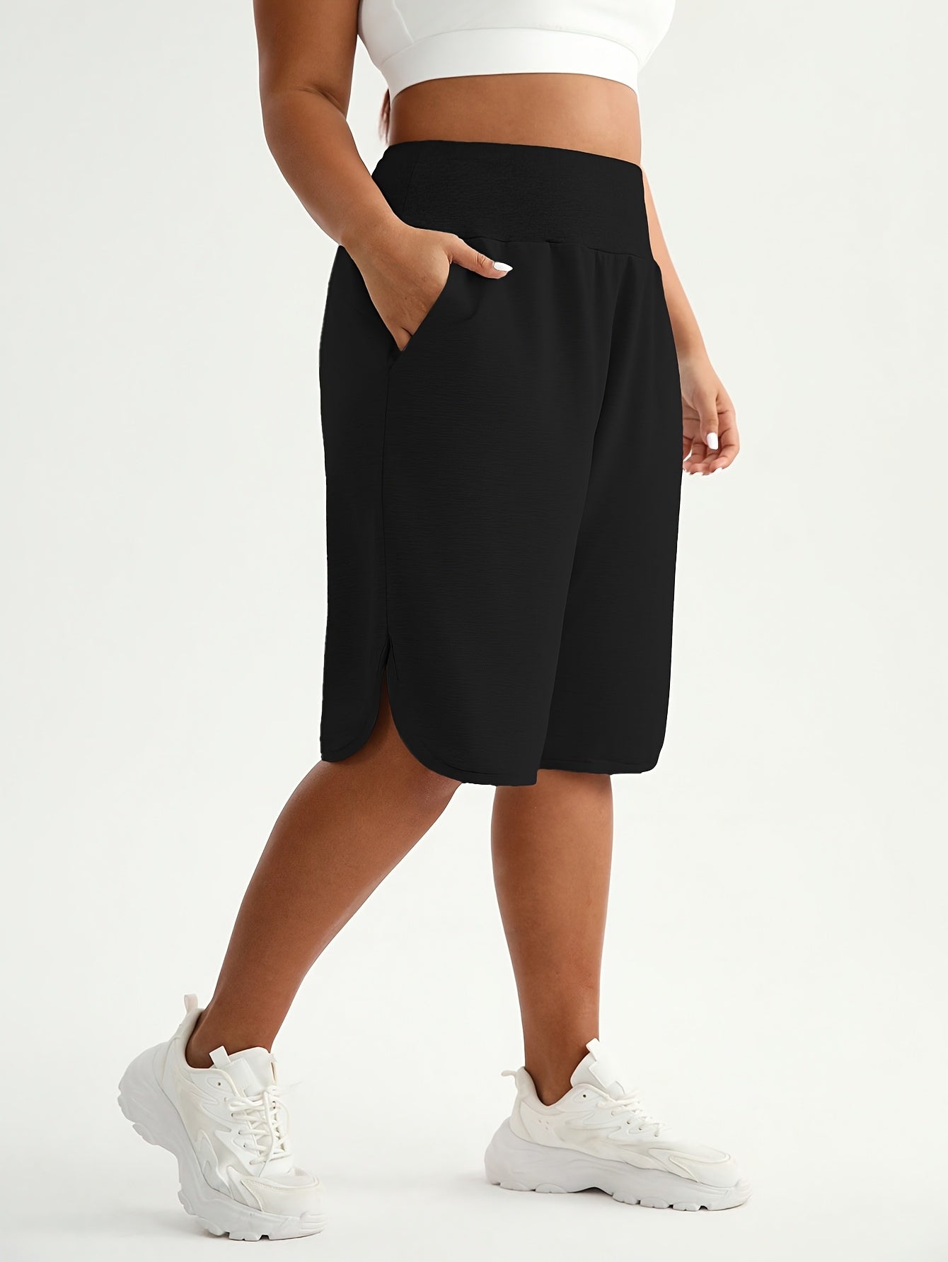 Plus Size High-Waisted Bermuda Shorts Navy Blue Loose Fit Stretchy Fabric