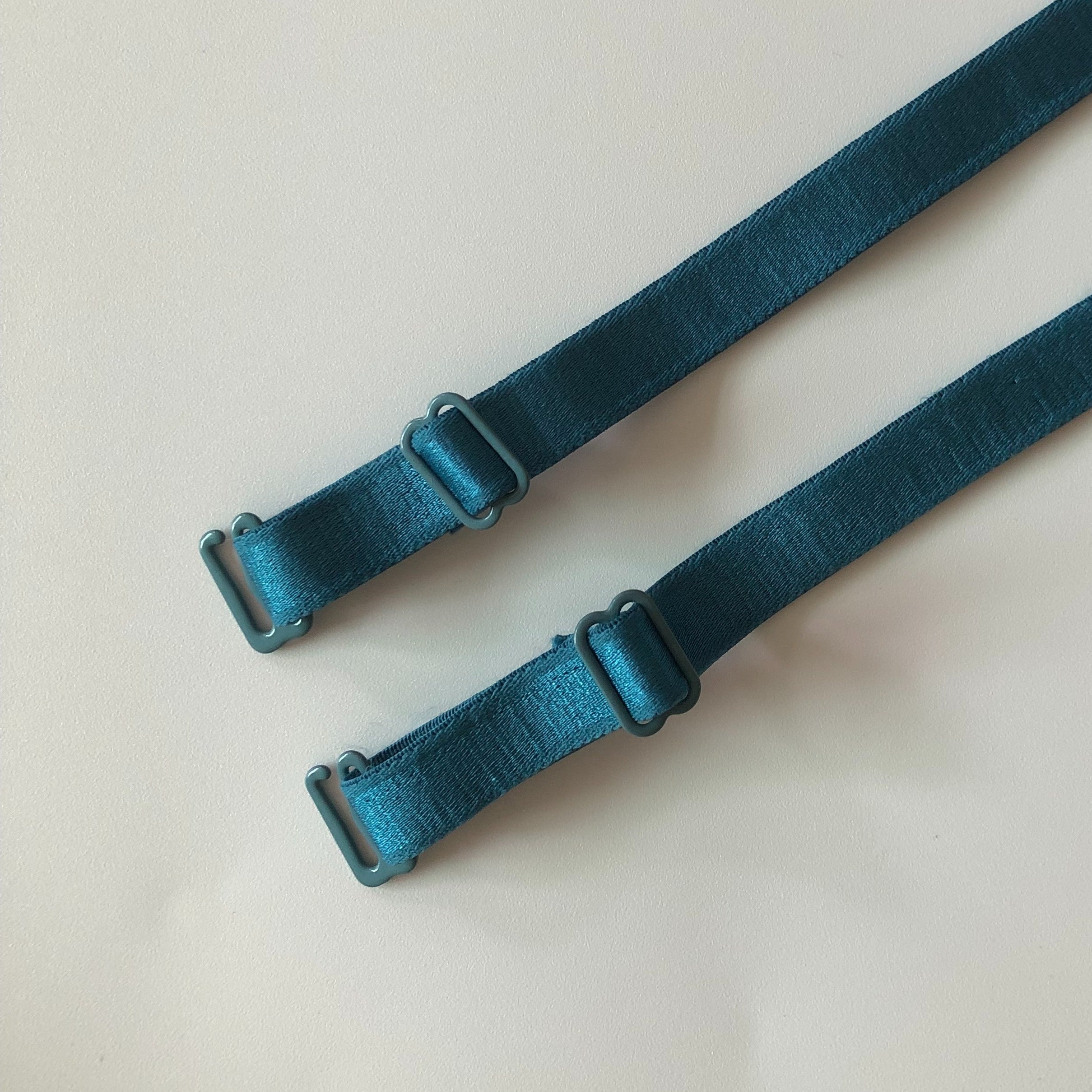 Adjustable Elastic Bra Shoulder Straps for Women's Lingerie Polyester Solid