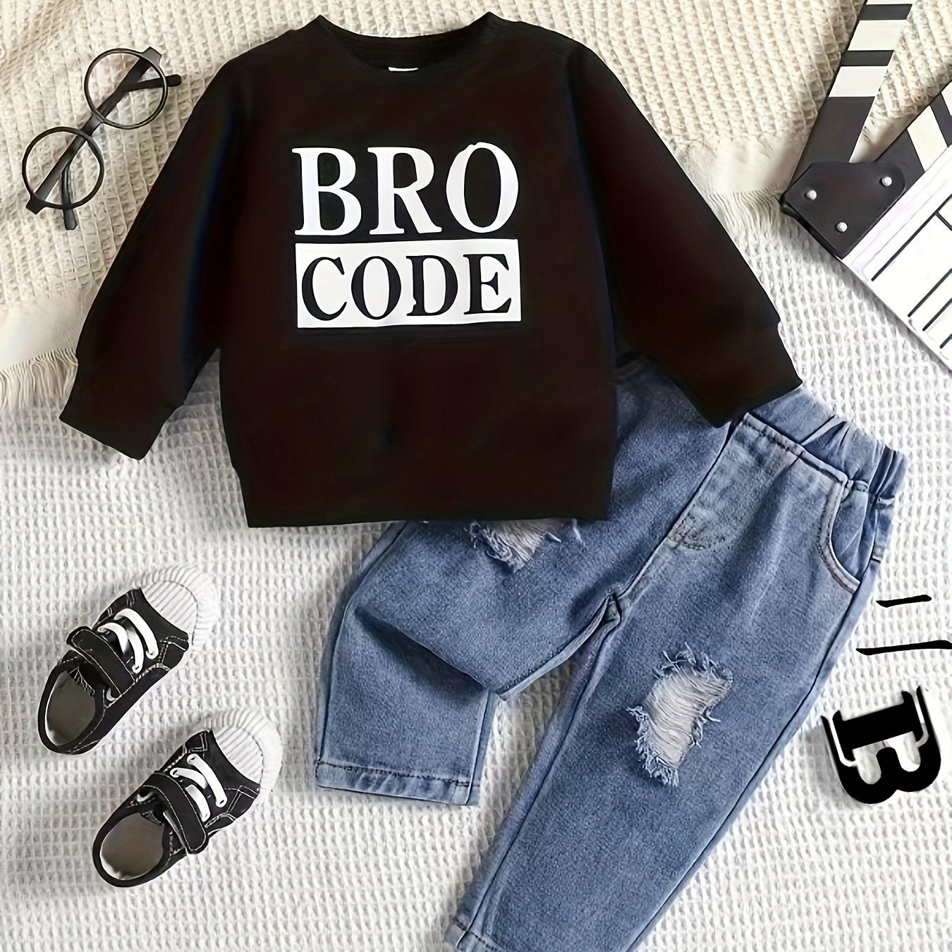 Boys' Fall Winter Casual Sweatshirt and Jeans Set with Letter Print and Stretch Fabric