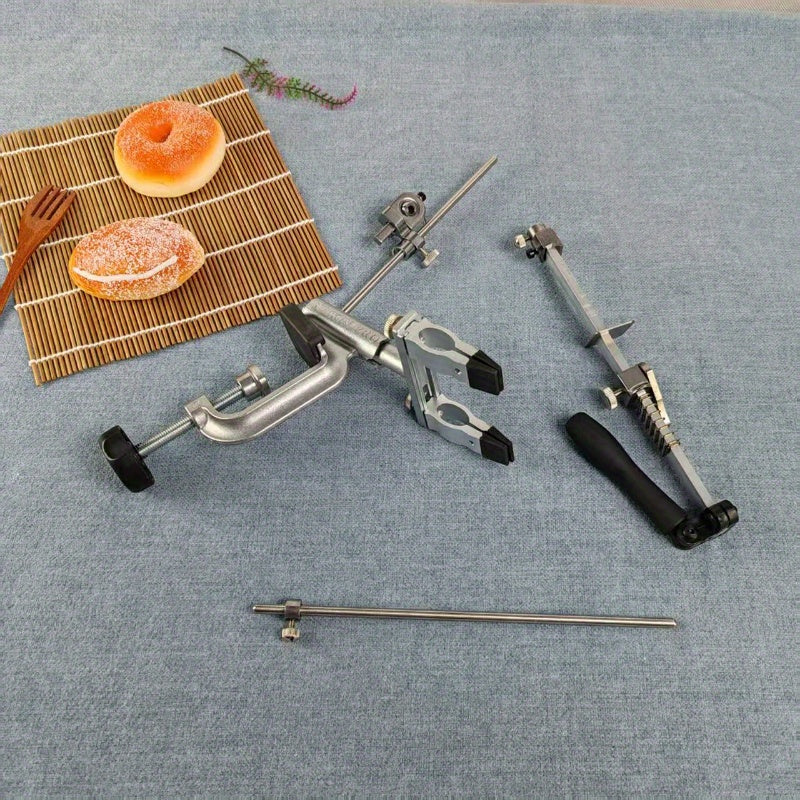 Мослаштириладиган пила ва осон айланиш билан мустаҳкам бурчакли қалам тозалаш