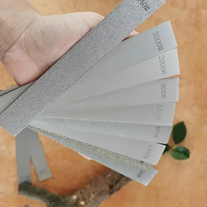 3 ta olmos pichoqni o'tkirlashtiruvchi to'plami - 1000# va 600# qattiqlikdagi professional to'rtburchakli o'tkirlashtiruvchi toshlar bilan birga. Oshxona pichoqlari uchun qo'lda pichoqni maydalash vositalari, elektr energiyasi talab qilinmaydi.