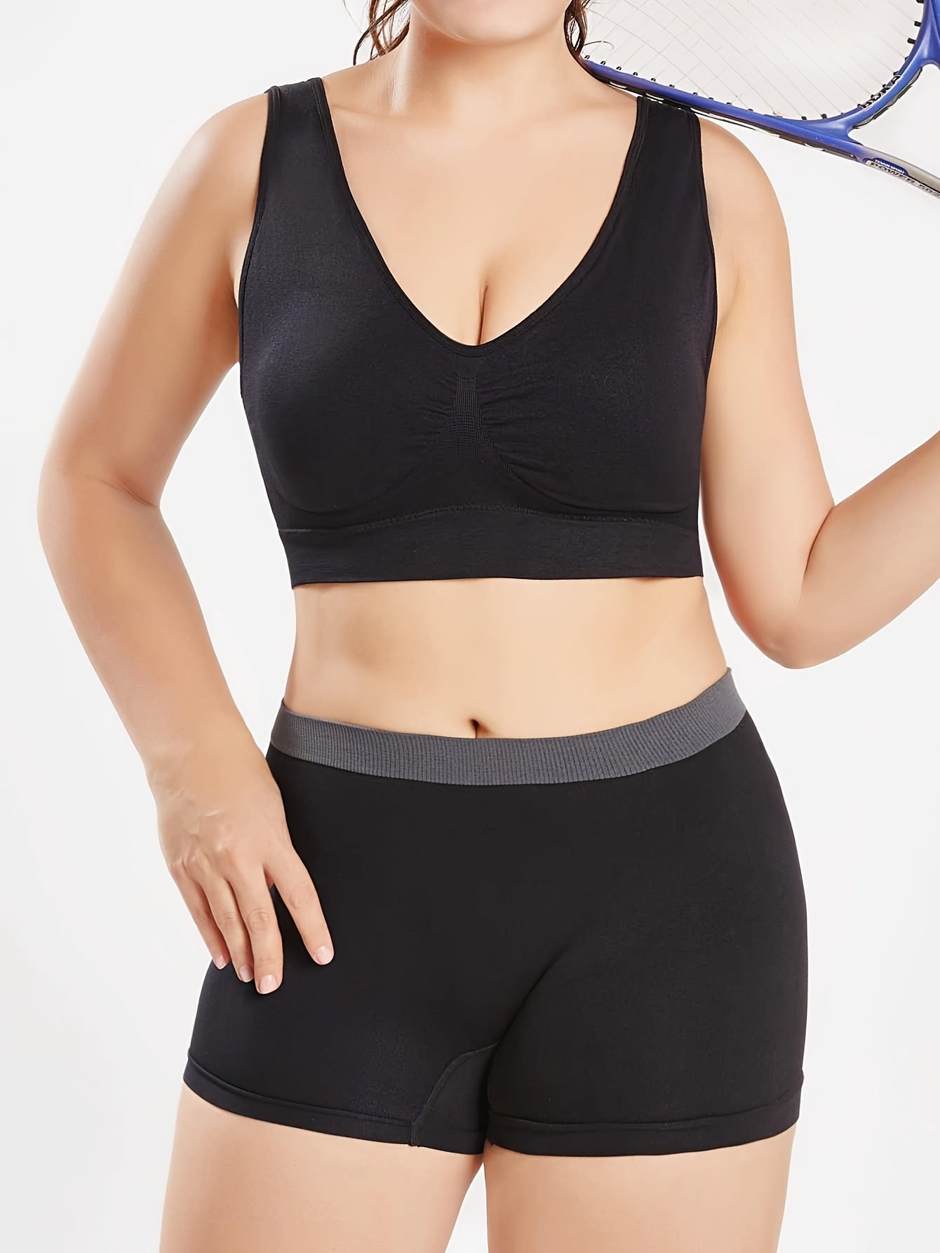 Бюстгальтер для женщин больших размеров бесшовный спортивный с беспроводной конструкцией и двойными слоями