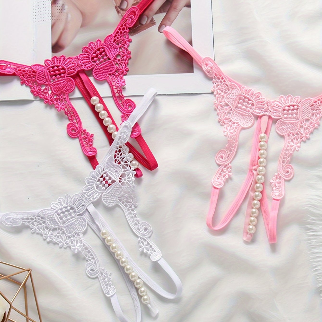 Tanga bordada con jacquard, con abalorios y diseño de recorte, lencería para mujer