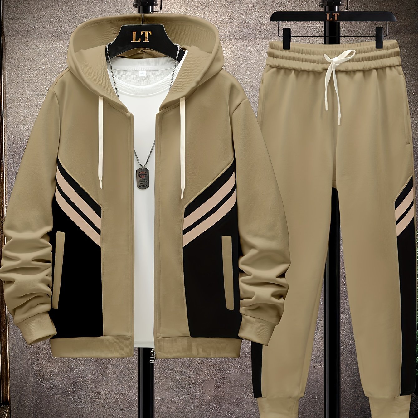 Men's Casual Color Block Polyester Hooded Suit Set with Long Sleeves