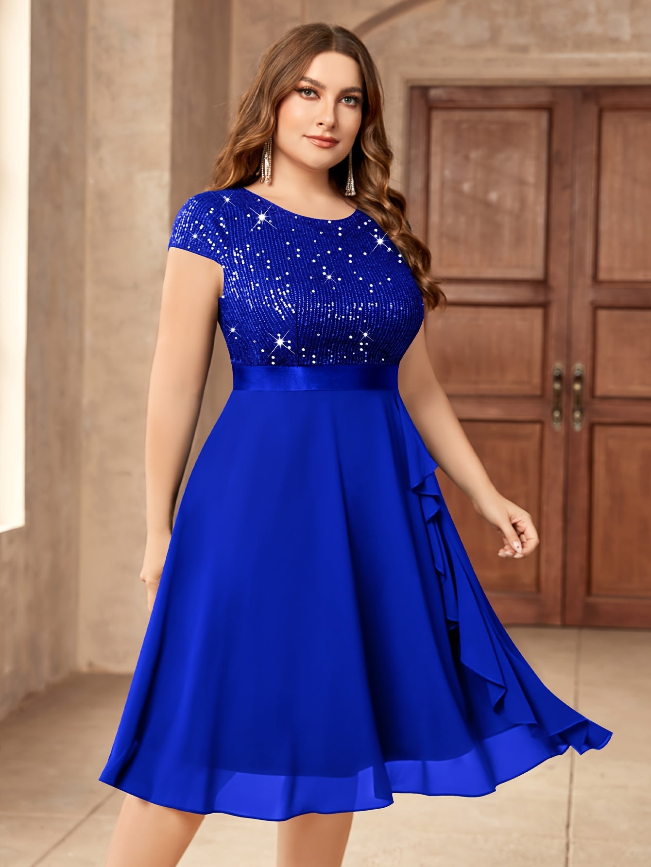 Plus Size Women's Sequin Dress with Ruffle Short Sleeve Party Wear
